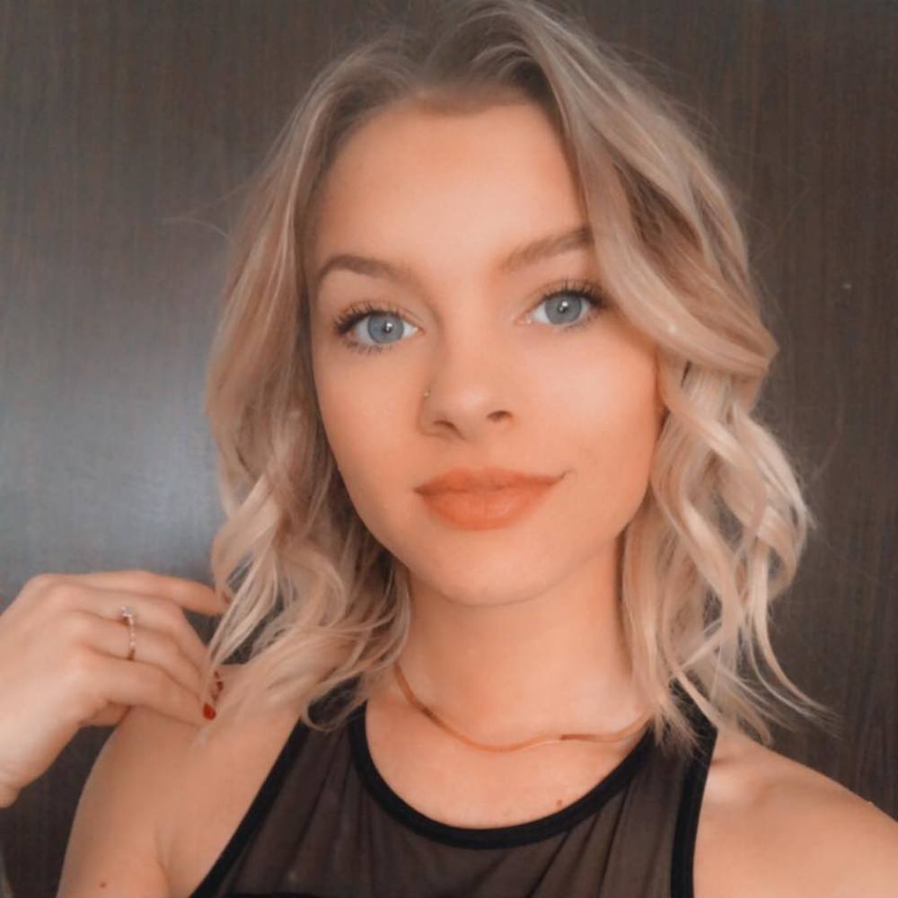 Meet your Posher, Kaitlyn